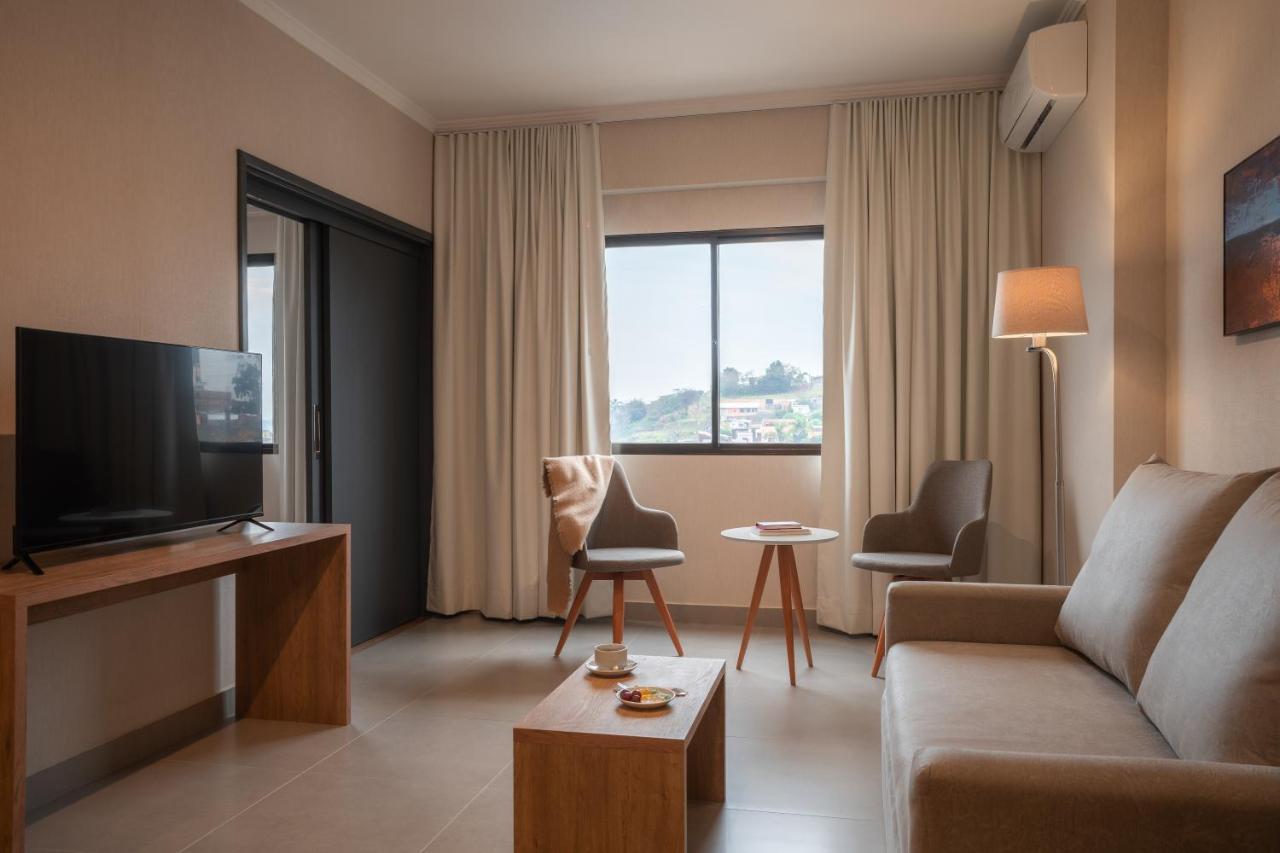 Like Design Hotel Ривера Экстерьер фото